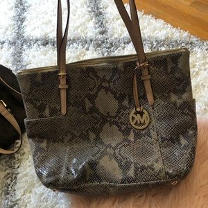MK purse